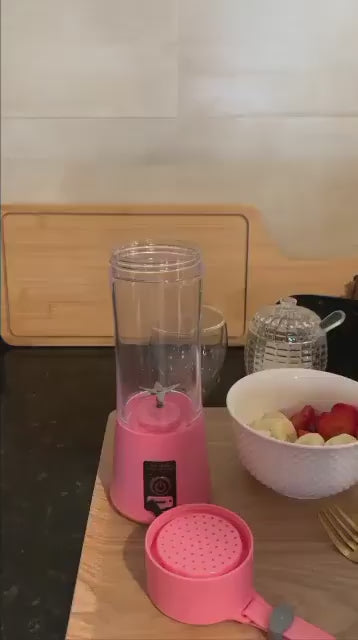 Mini Liquidificador Portátil Shake 6 Laminas + Cabo USB-SE3095